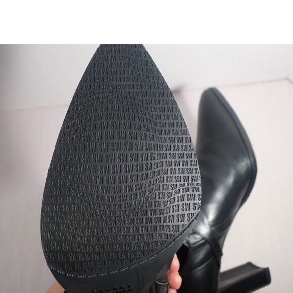 Stuart Weitzman Leather Buckle Pointed Toe Bootie - Black 8.5 - Picture 9 of 11